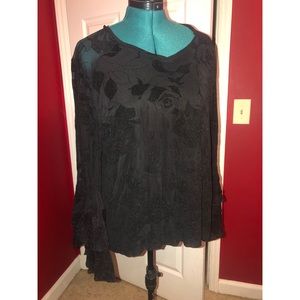 Velvet Flowered Shirt with Bell sleeves